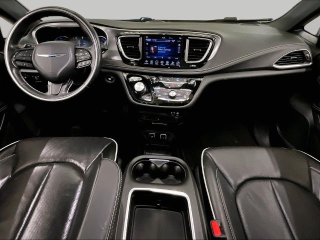 Used 2019 Chrysler Pacifica Limited w/ Advanced Safetytec Group FWD image 14