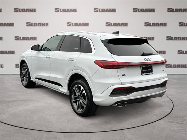 Certified 2025 Audi Q5 Premium w/ Convenience Package image 3