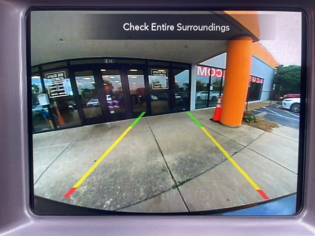 Used 2023 Dodge Charger SXT image 13