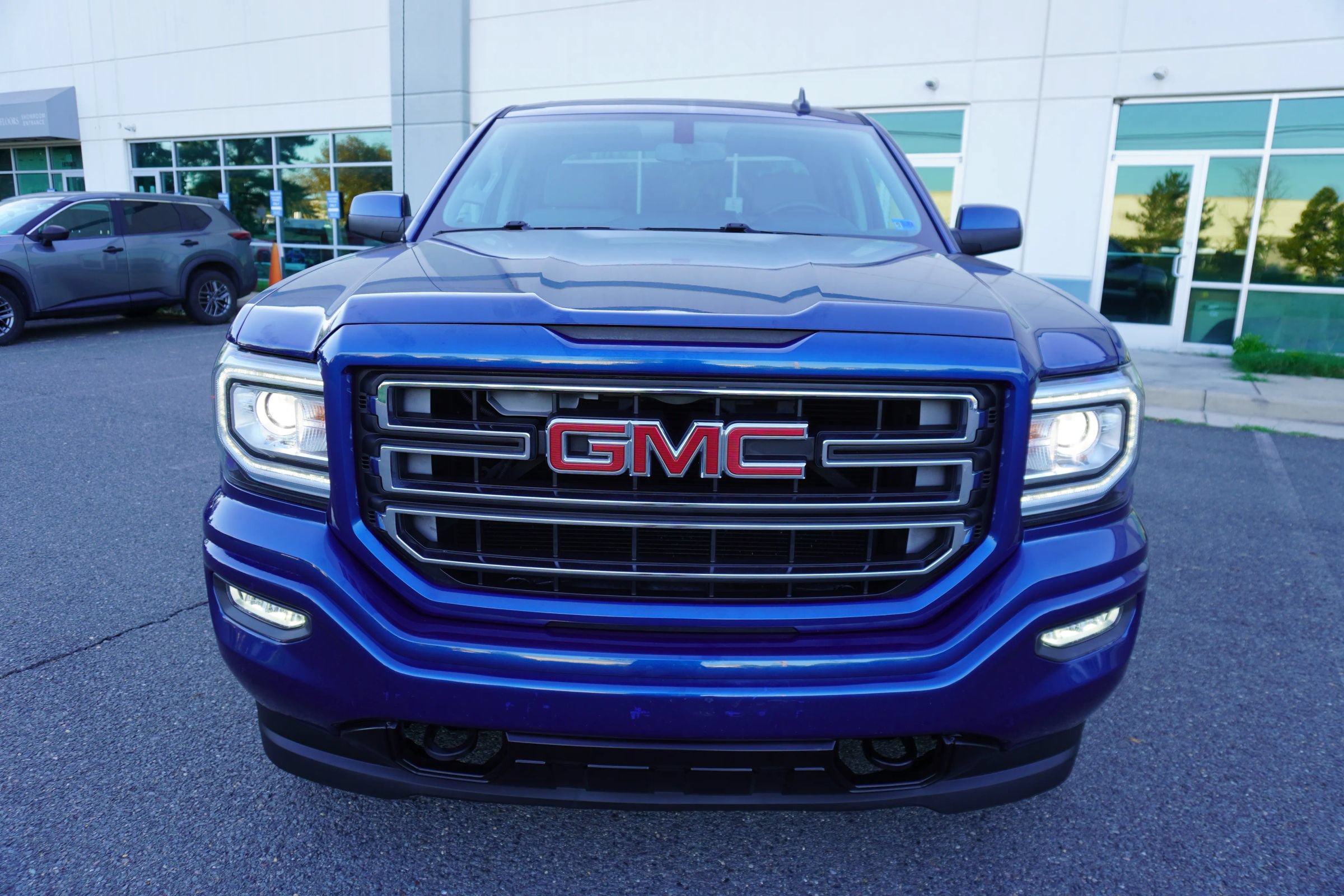 Used 2016 GMC Sierra 1500 4x4 Double Cab w/ Elevation Edition image 2
