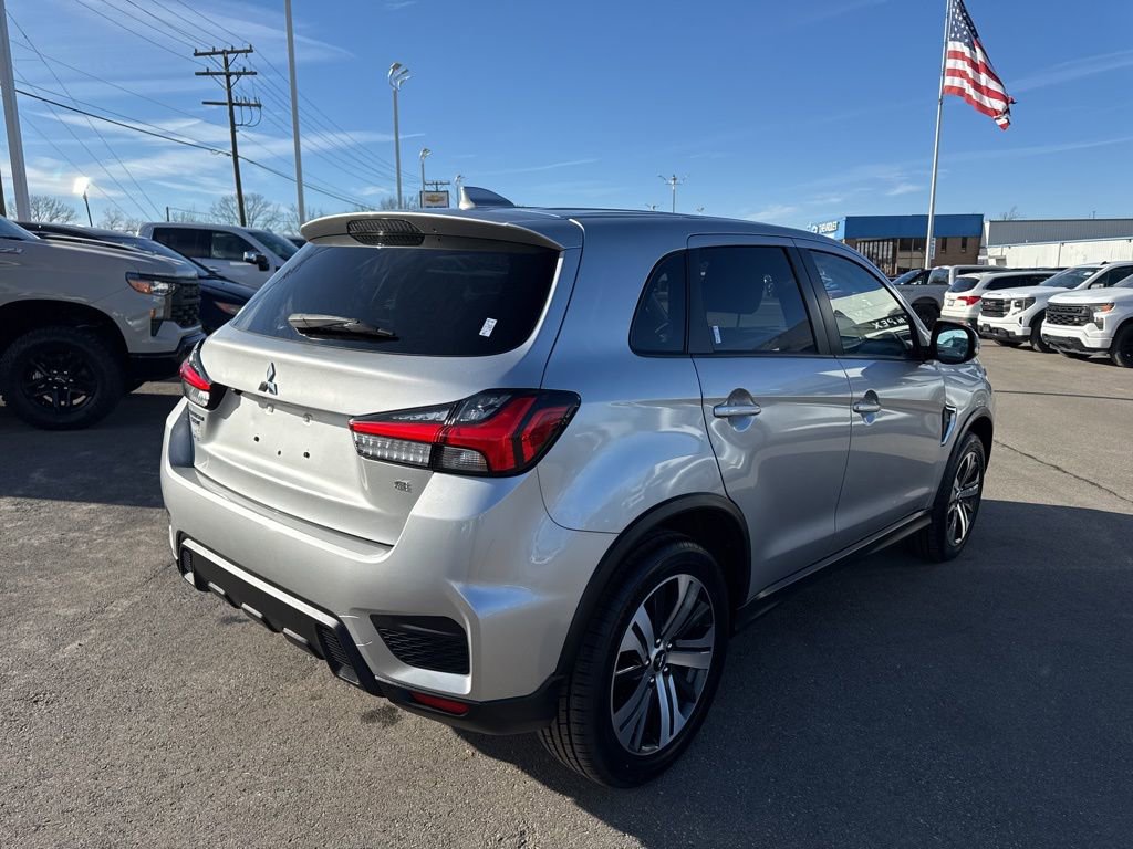 Used 2023 Mitsubishi Outlander Sport ES image 5