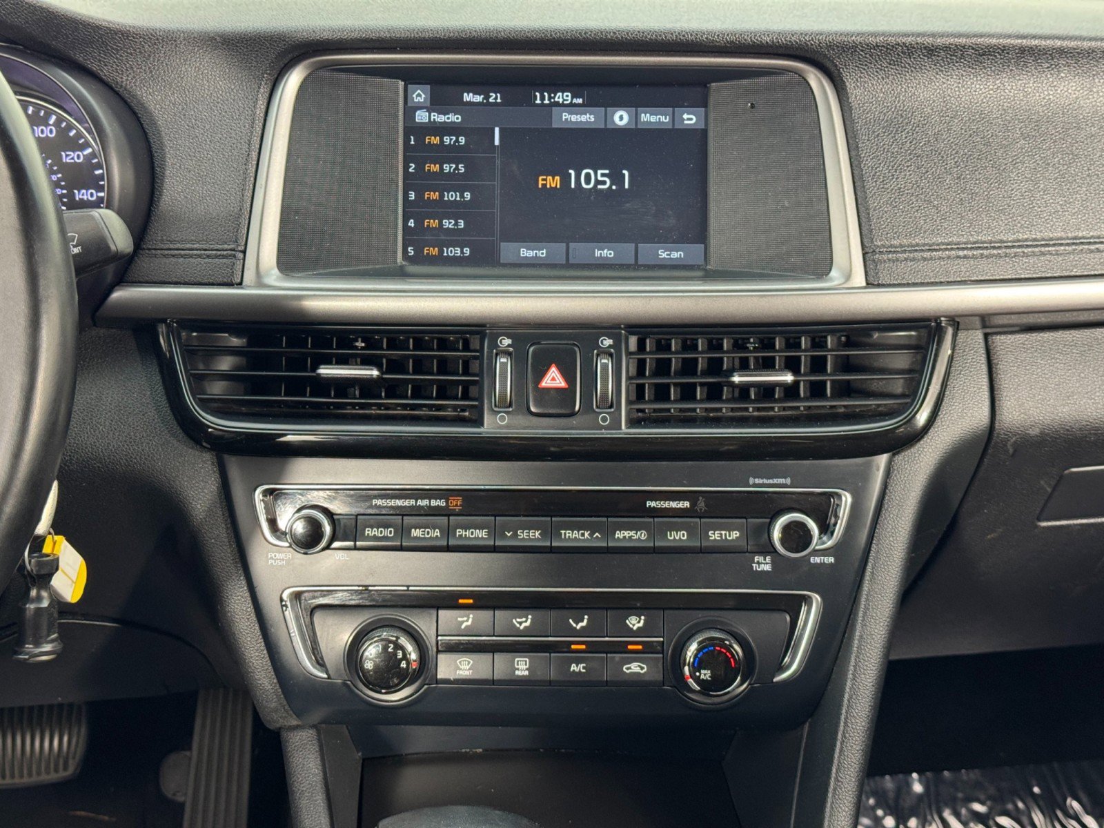 Used 2018 Kia Optima S w/ Panoramic Sunroof Package image 22