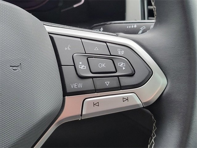 Used 2023 Volkswagen Atlas SEL image 28