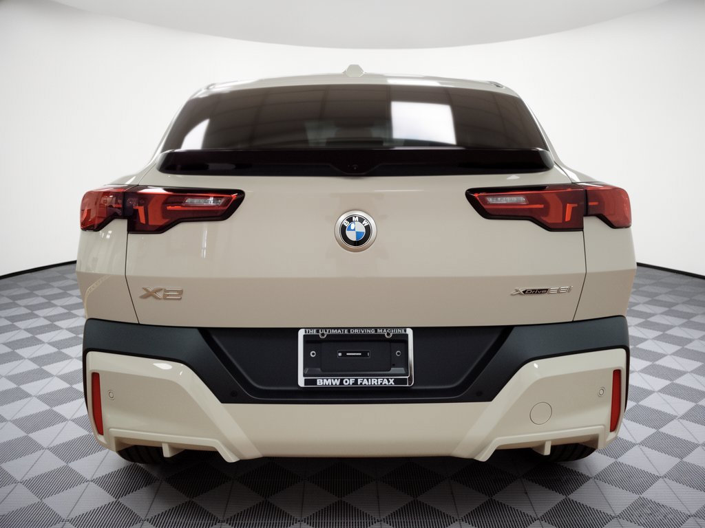 Certified 2026 BMW X2 xDrive28i w/ Technology Package AWD/4WD image 10