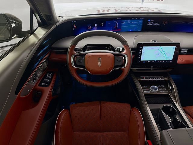 Certified 2025 Lincoln Nautilus Black Label image 28