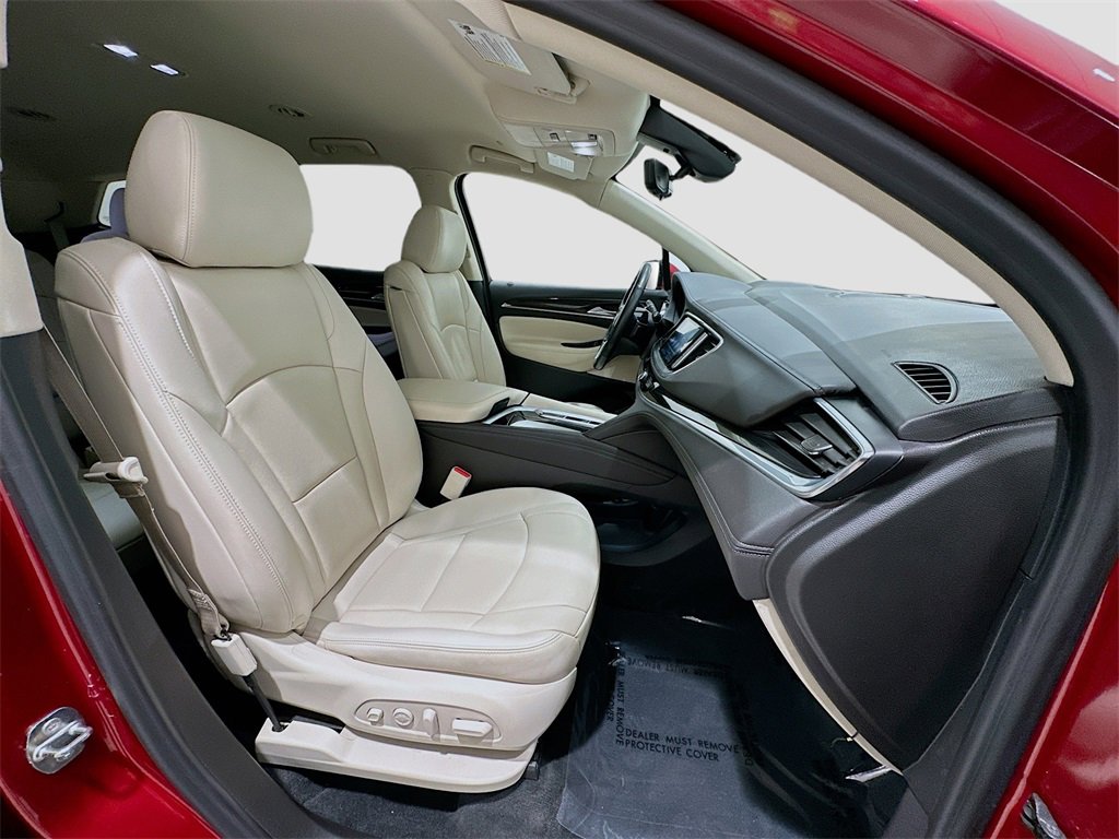 Used 2023 Buick Enclave Premium image 30