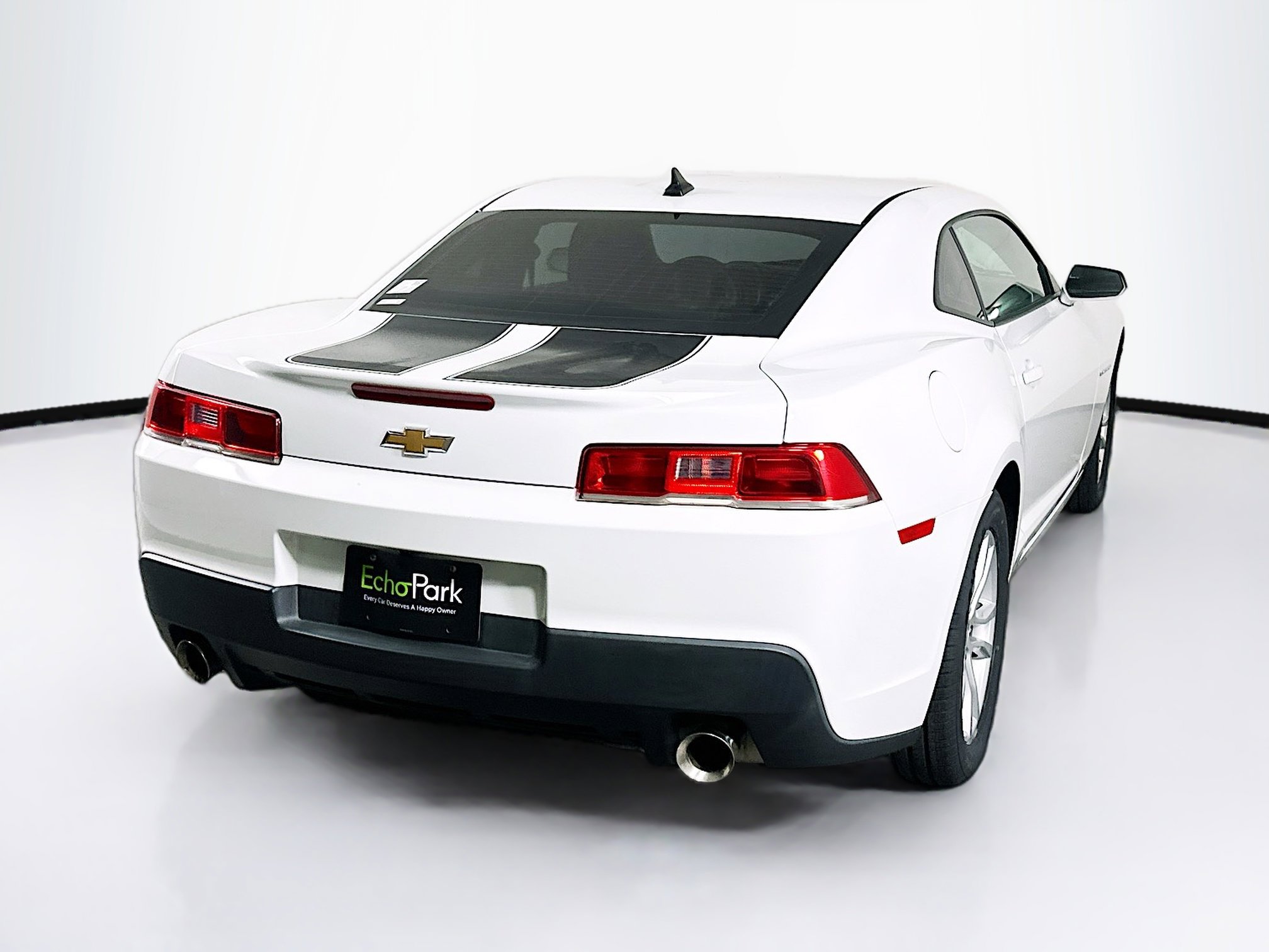 Used 2015 Chevrolet Camaro LS RWD image 9