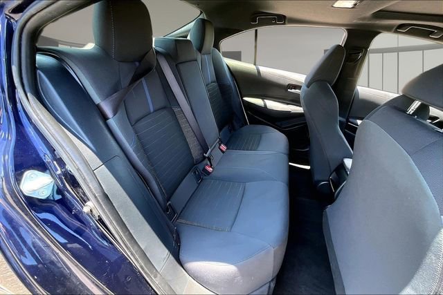 Used 2022 Toyota Corolla SE w/ SE Premium Package FWD image 21