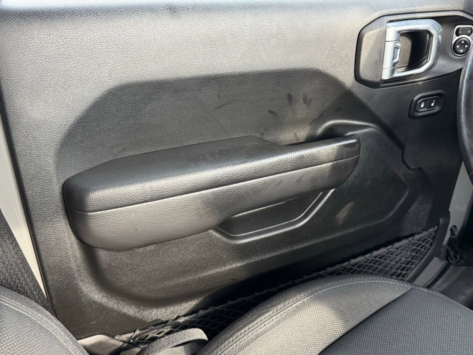 Used 2022 Jeep Gladiator Sport AWD/4WD image 28