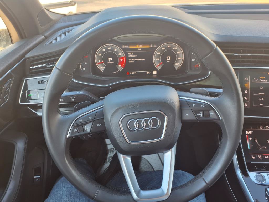Used 2021 Audi Q7 3.0T Prestige AWD/4WD image 30