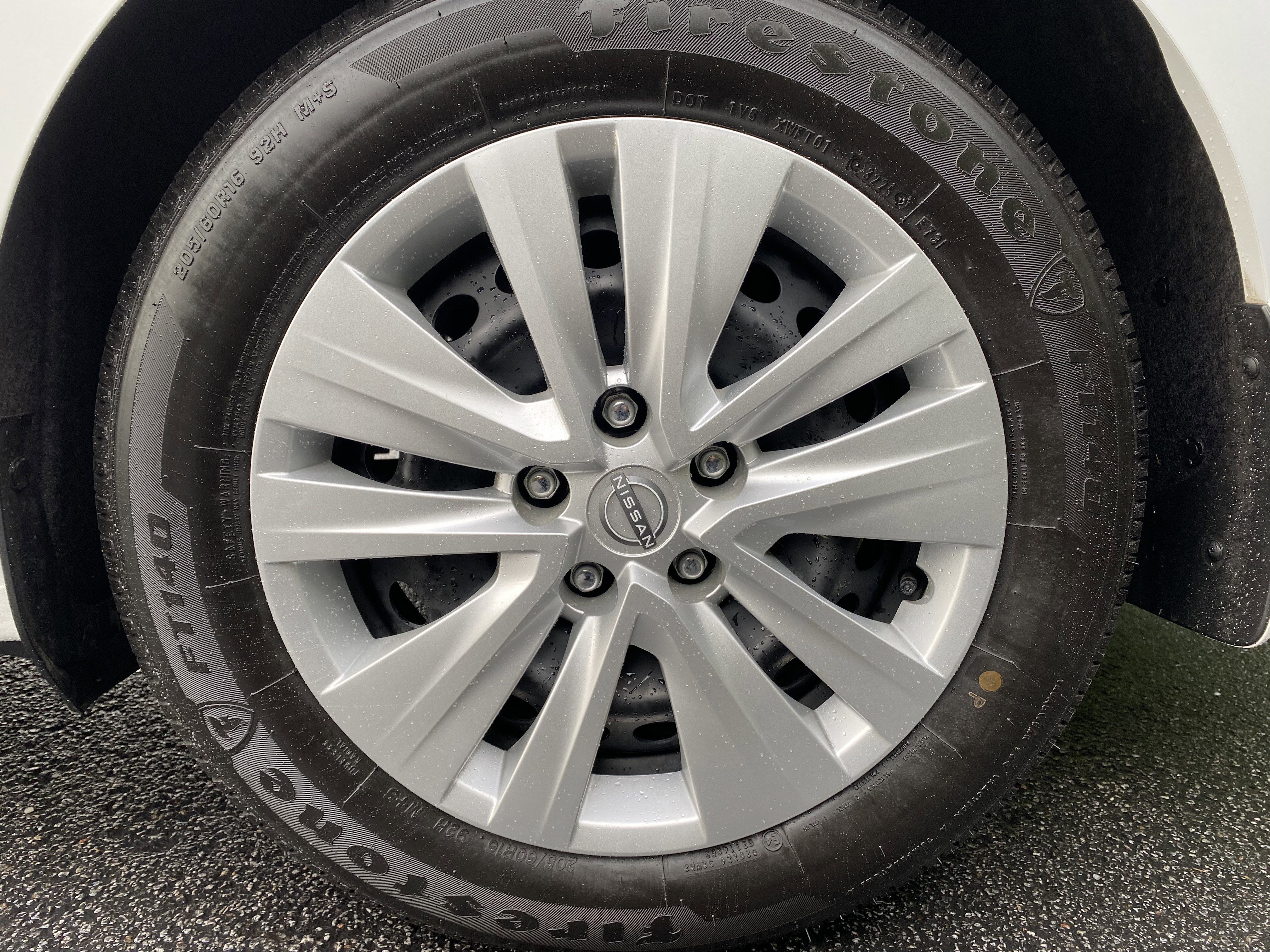 Used 2025 Nissan Sentra S FWD image 38