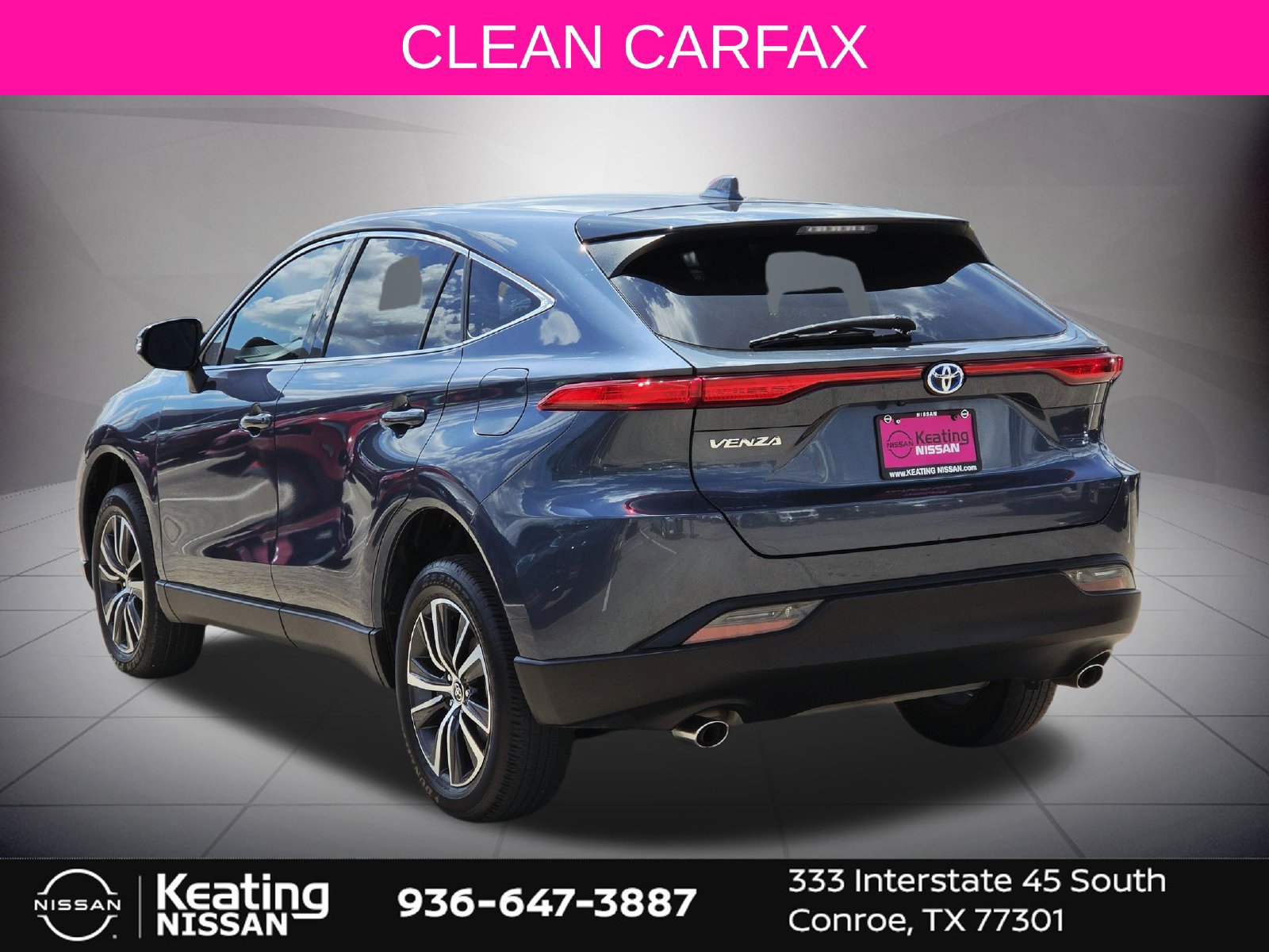 Used 2024 Toyota Venza LE AWD/4WD image 5