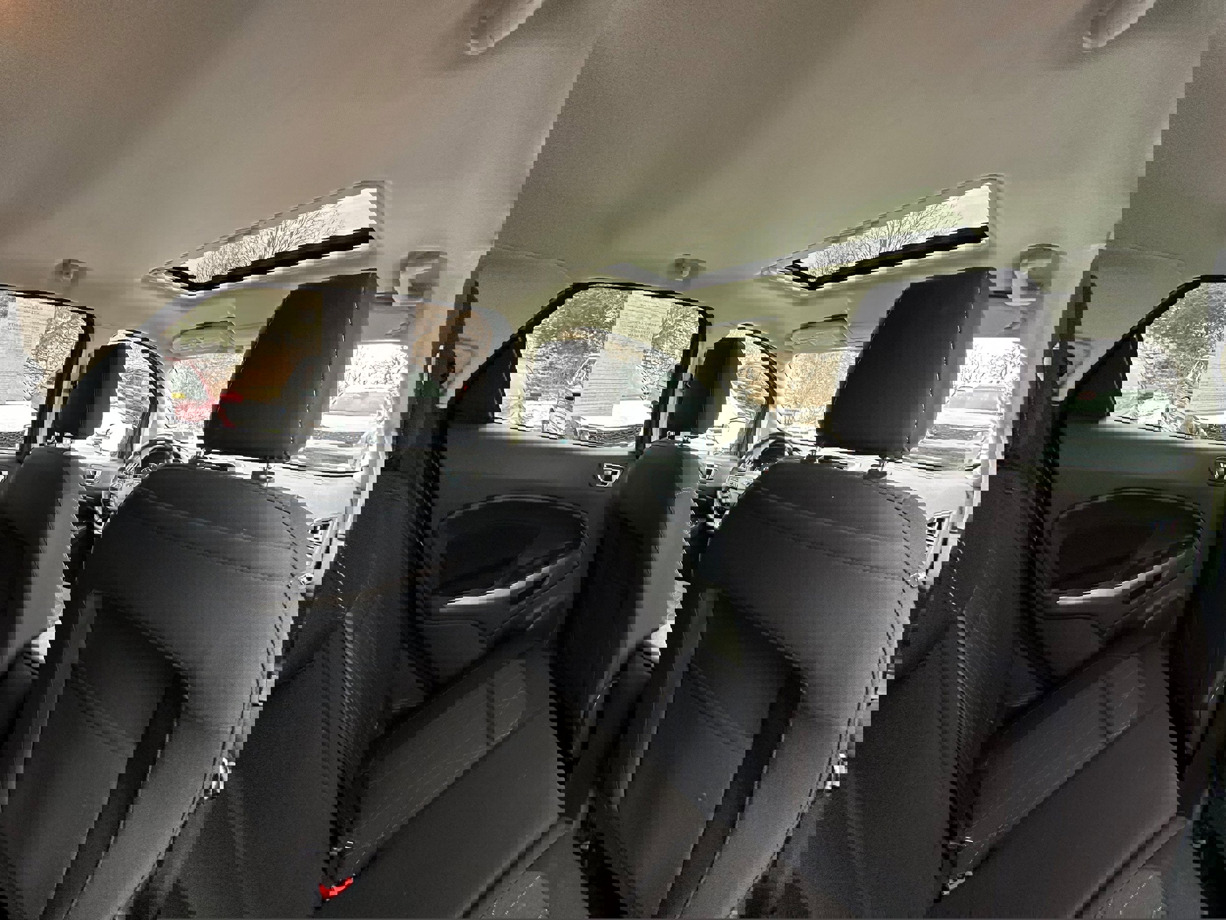 Used 2018 Ford EcoSport SE image 17