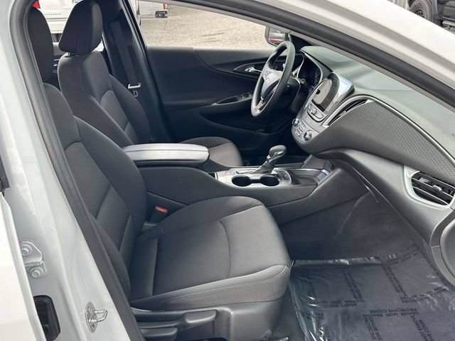 Used 2023 Chevrolet Malibu LT FWD image 20