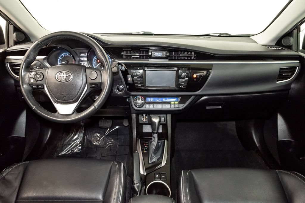 Used 2014 Toyota Corolla S Premium w/ Driver Convenience Package FWD image 23
