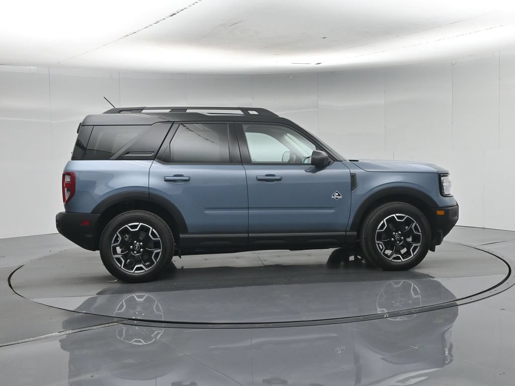 Used 2025 Ford Bronco Sport Outer Banks w/ Outer Banks Tech Package+ AWD/4WD image 28
