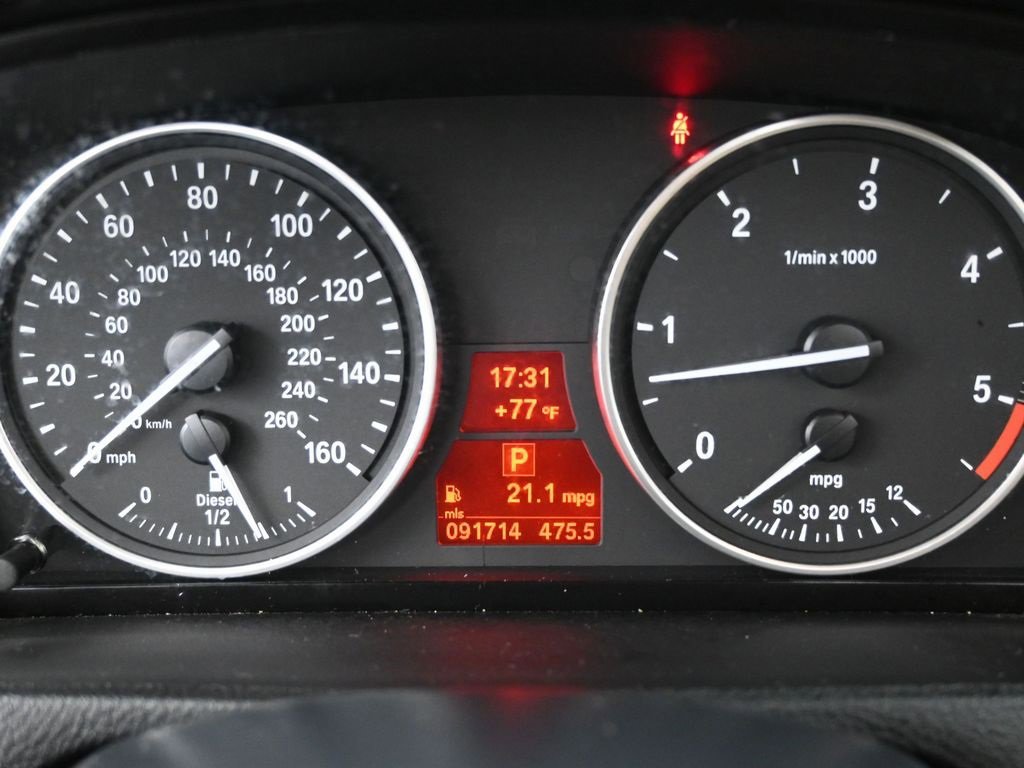 Used 2012 BMW X5 xDrive35d image 21