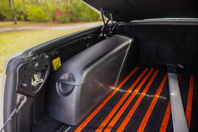 Used 2005 Chevrolet SSR w/ Preferred Equipment Group image 93