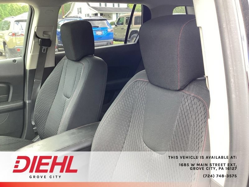 Used 2015 GMC Terrain SLE AWD/4WD image 15