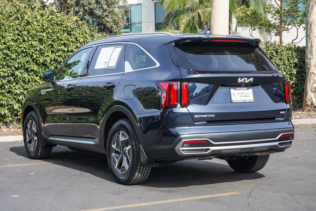 Used 2023 Kia Sorento EX FWD image 3