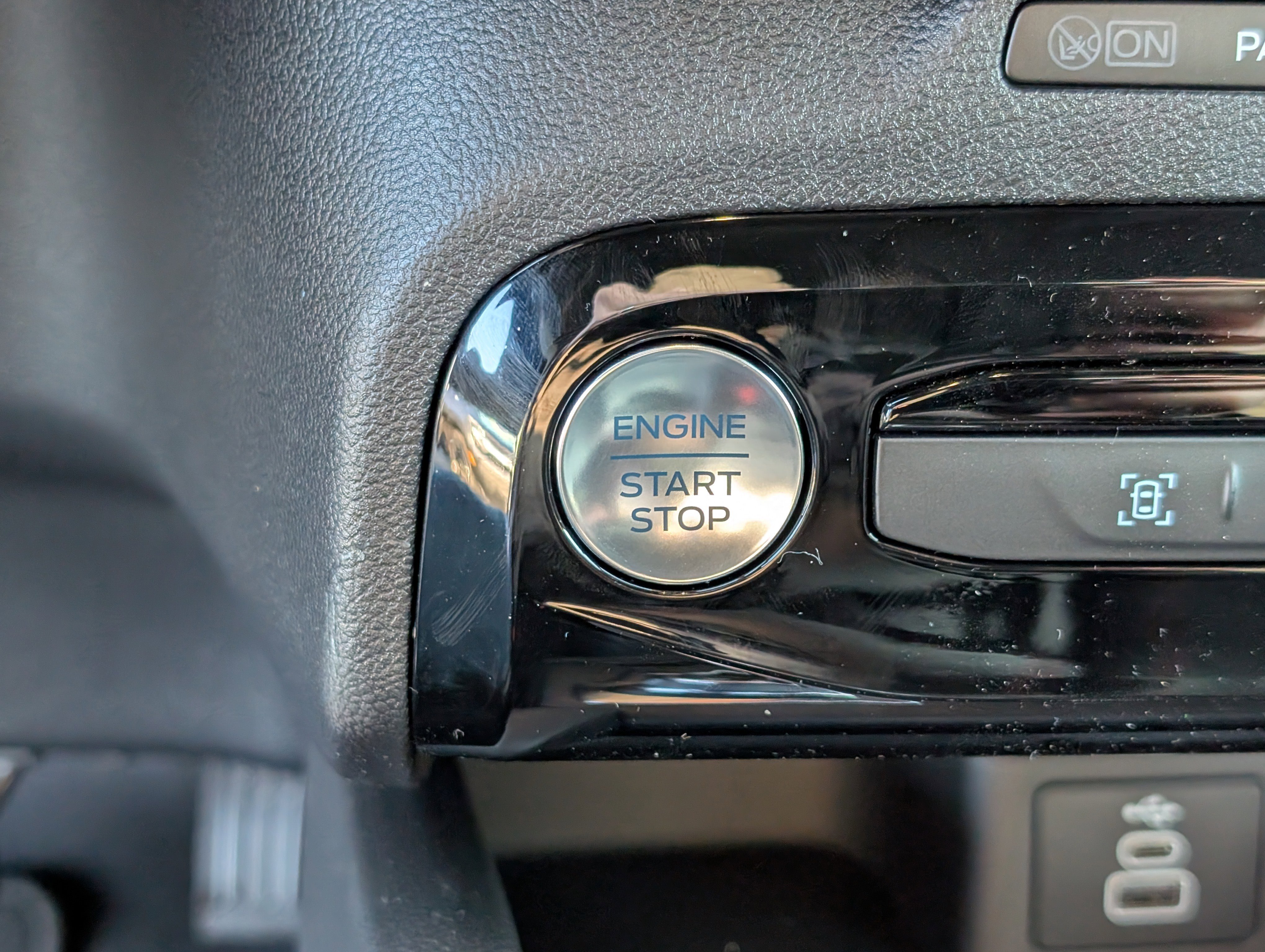 New 2026 Ford Escape ST-Line w/ Tech Pack #1 image 21