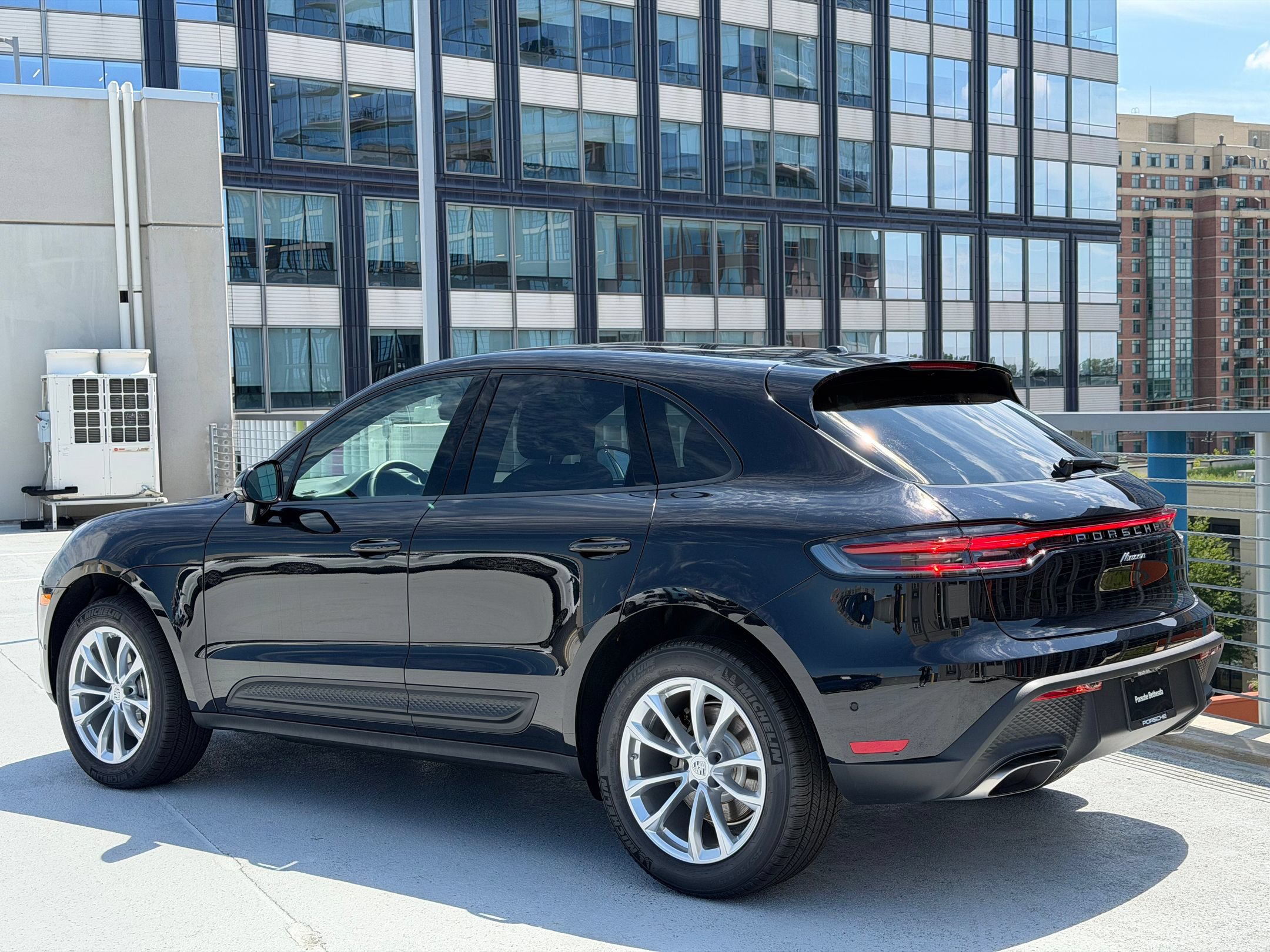 New 2026 Porsche Macan AWD/4WD image 3