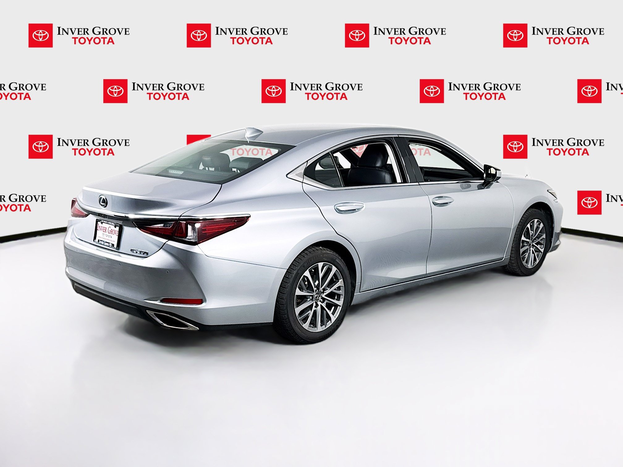 Used 2023 Lexus ES 350 w/ Premium Package FWD image 5