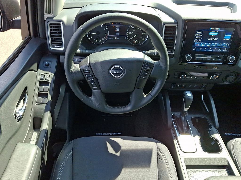 Certified 2023 Nissan Frontier SV w/ Technology Package AWD/4WD image 11
