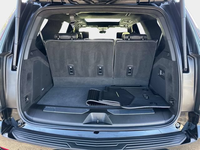 Used 2025 Cadillac Escalade V w/ LPO, ONYX Package AWD/4WD image 5