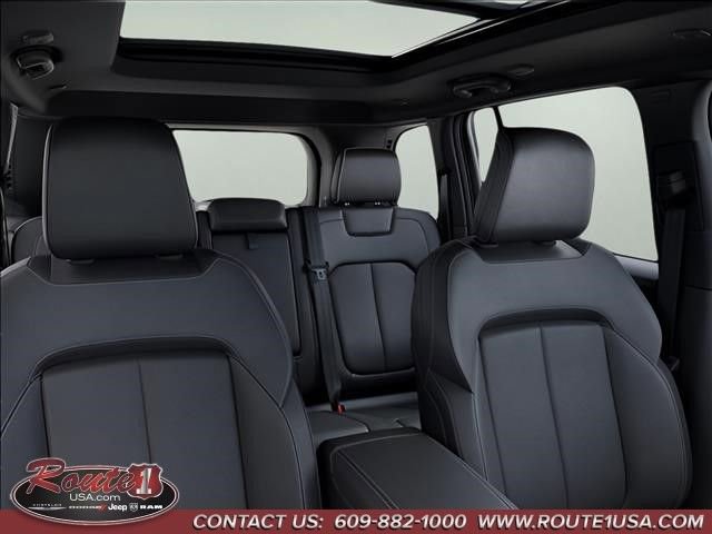New 2026 Jeep Grand Cherokee Limited Reserve image 27