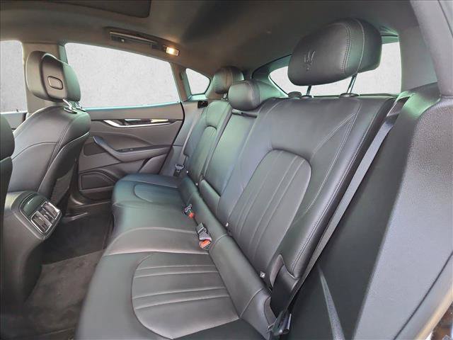 Used 2020 Maserati Levante S AWD/4WD image 18