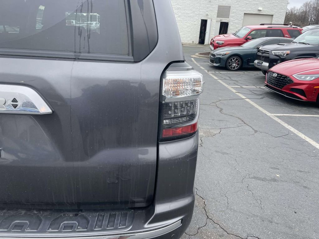 Used 2023 Toyota 4Runner Limited image 18