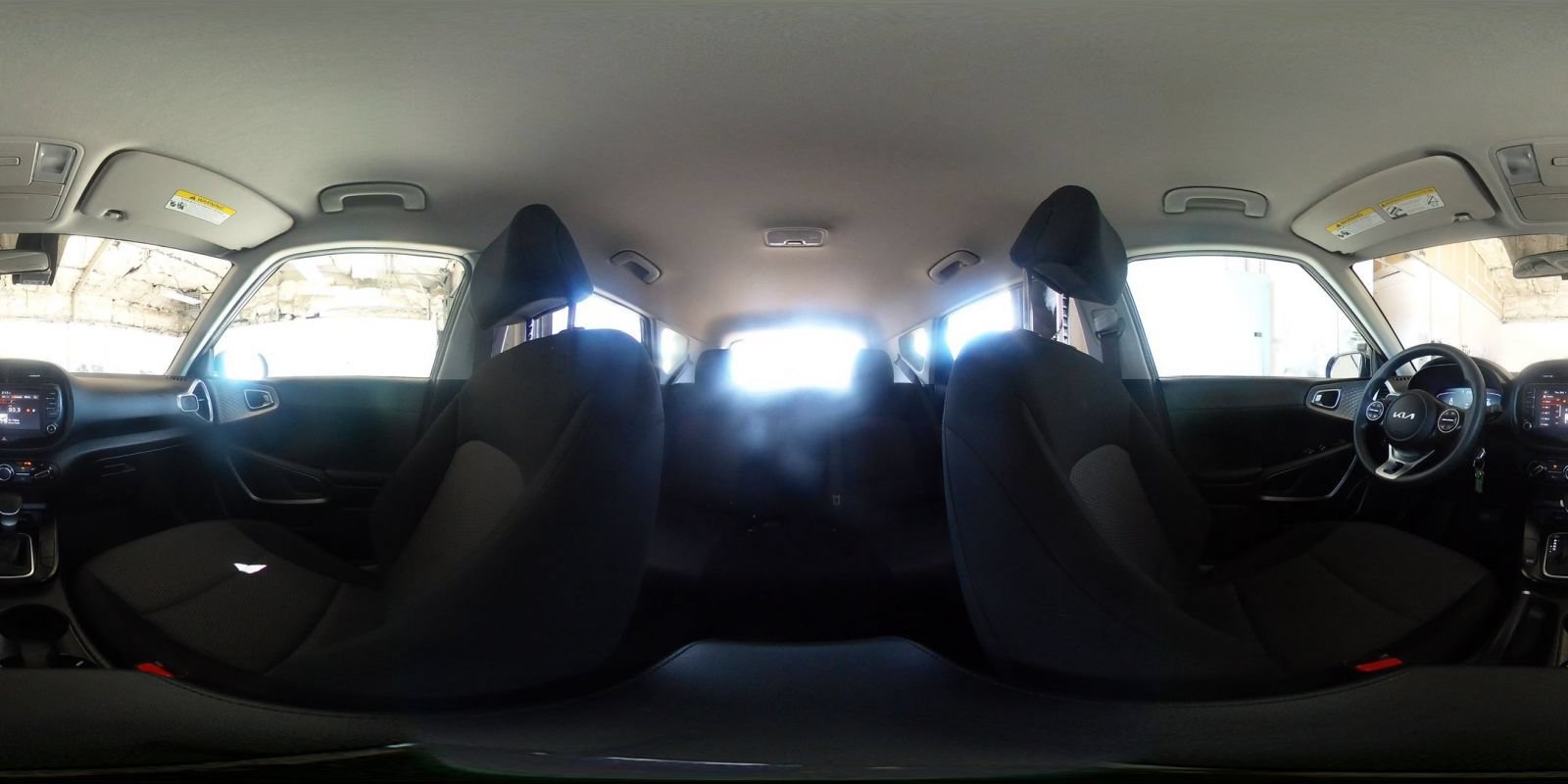 Used 2025 Kia Soul LX w/ LX Technology Package FWD image 39