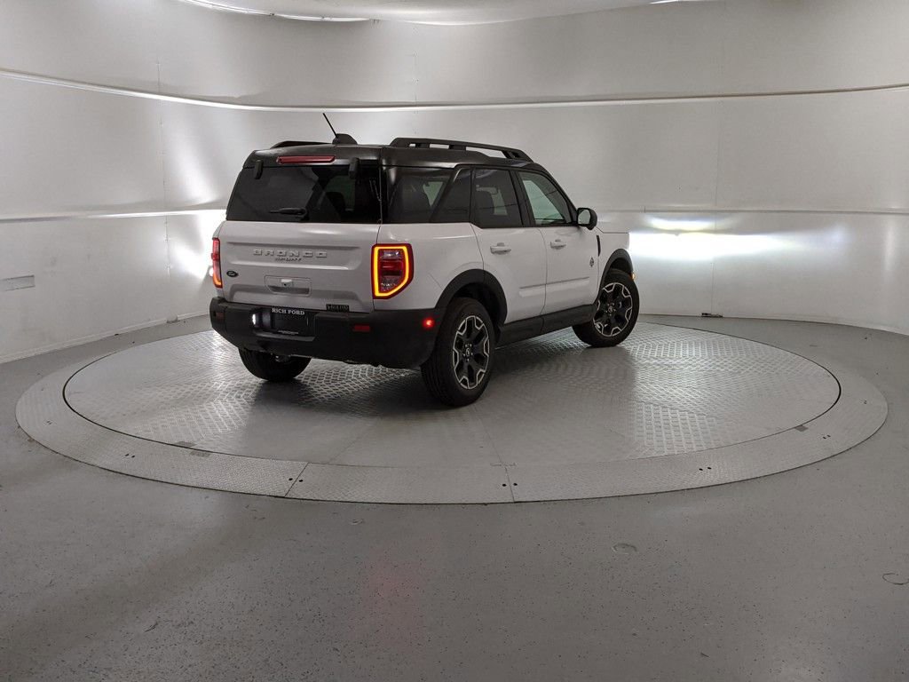 New 2025 Ford Bronco Sport Outer Banks w/ Outer Banks Tech Package+ image 3