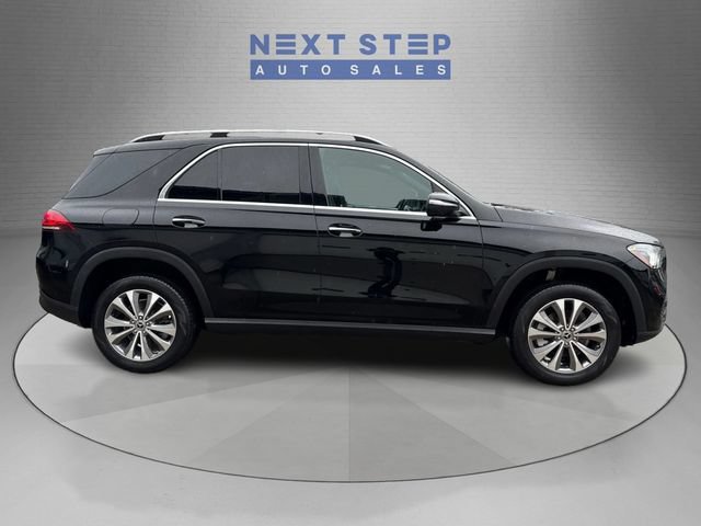 Used 2021 Mercedes-Benz GLE 350 4MATIC w/ Premium Package image 9