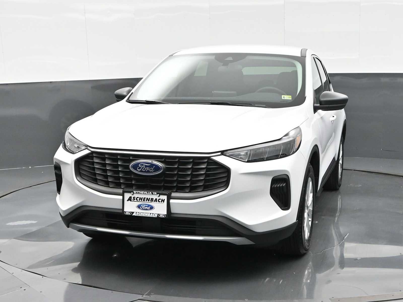 New 2024 Ford Escape Active w/ Cold Weather Package image 5