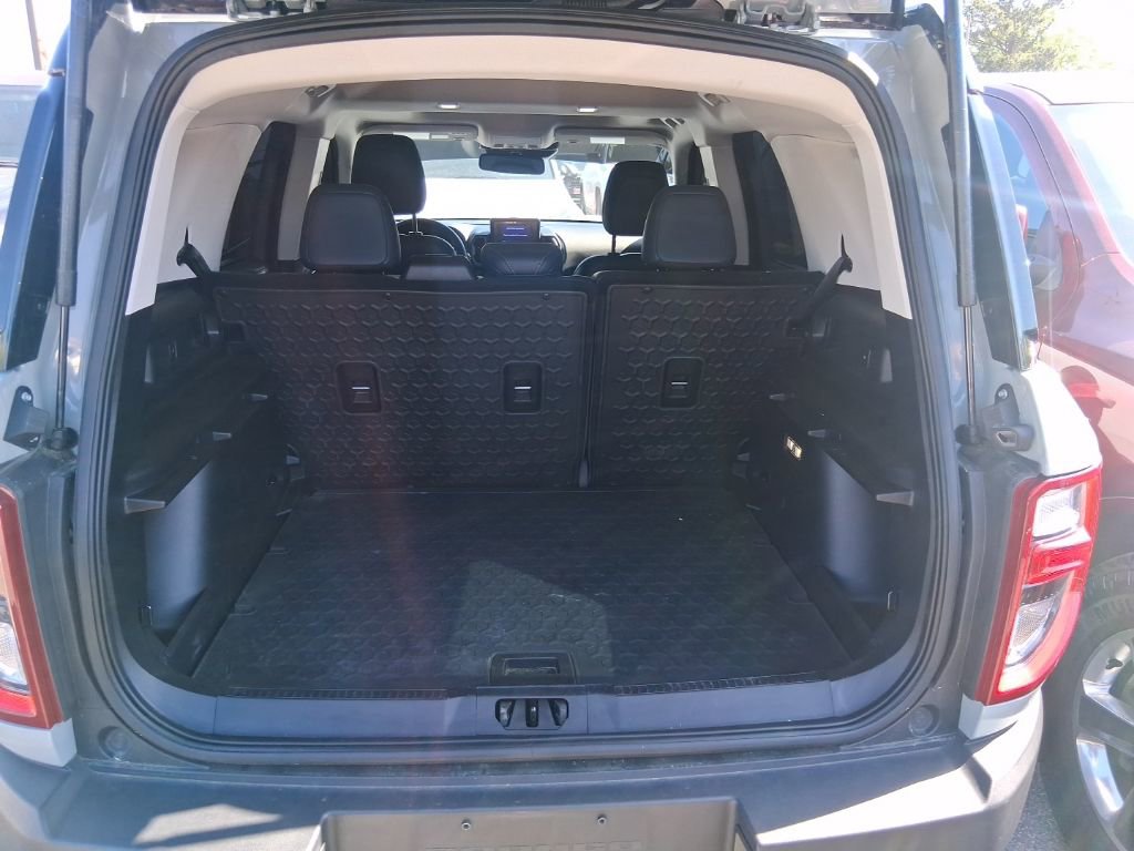 Used 2024 Ford Bronco Sport Outer Banks w/ Tech Package image 9