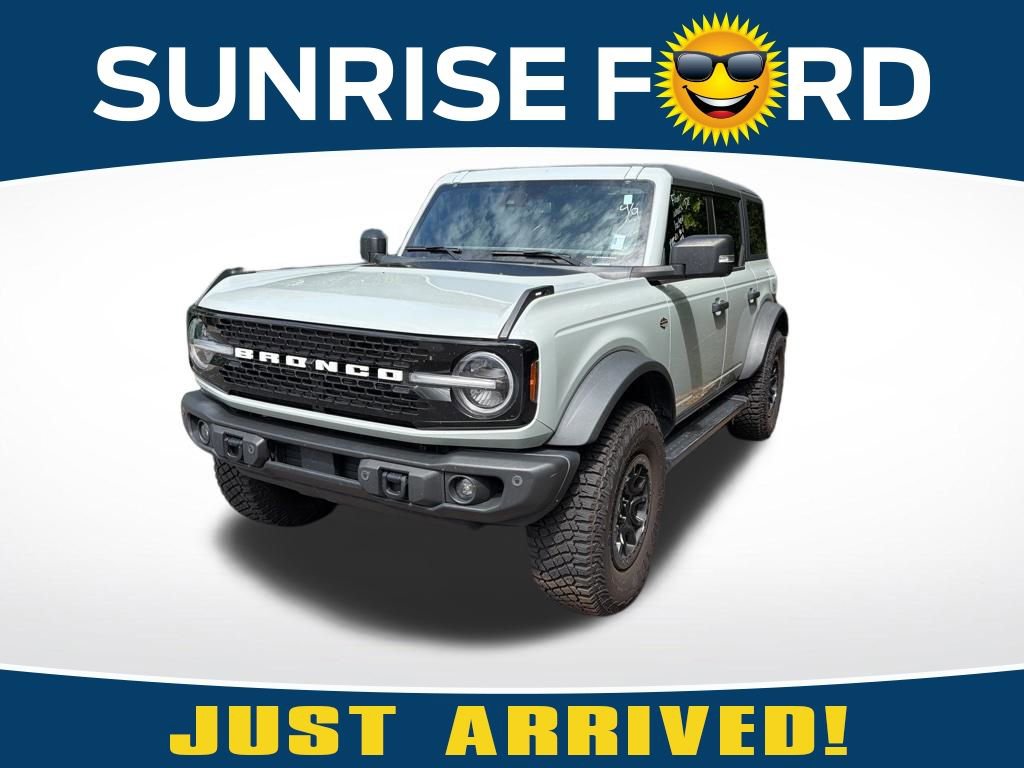 Used 2023 Ford Bronco Wildtrak image 1