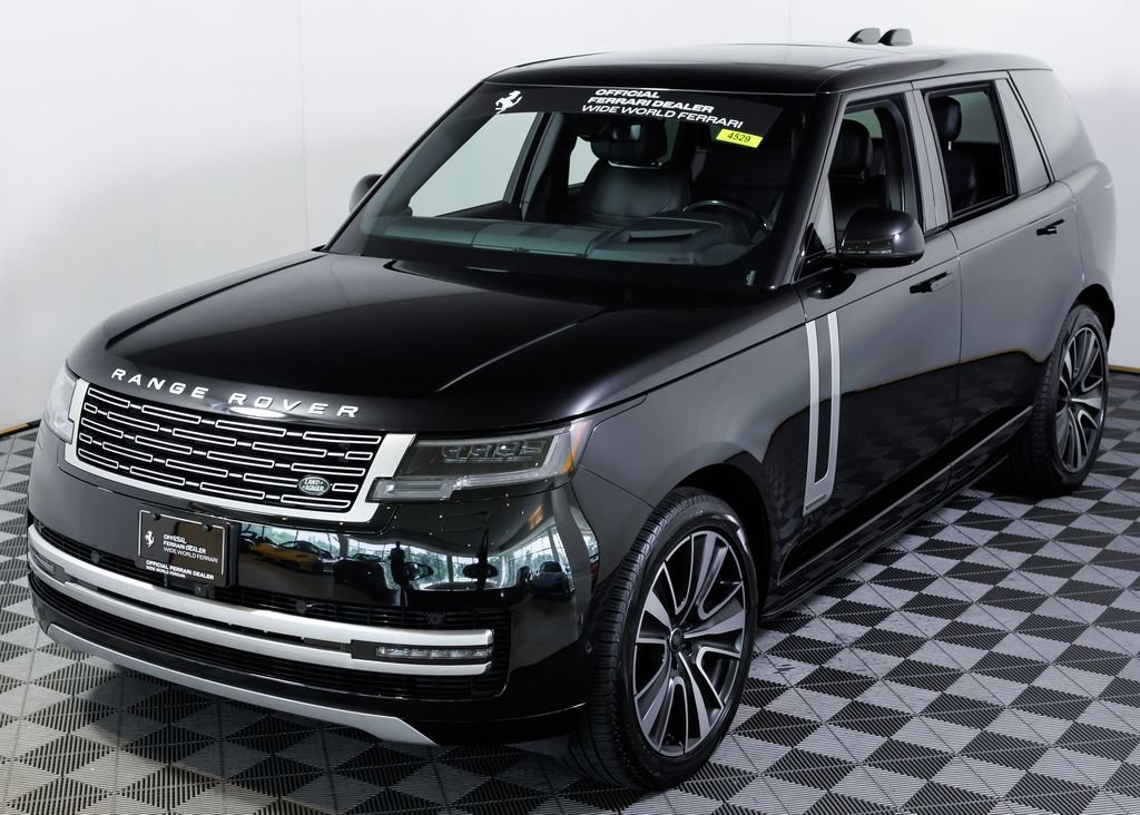 Used 2025 Land Rover Range Rover Long Wheelbase Autobiography AWD/4WD image 11