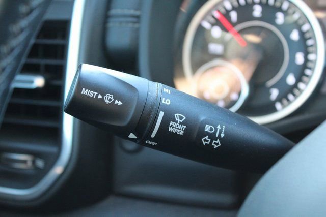 Used 2019 RAM 1500 Laramie image 34