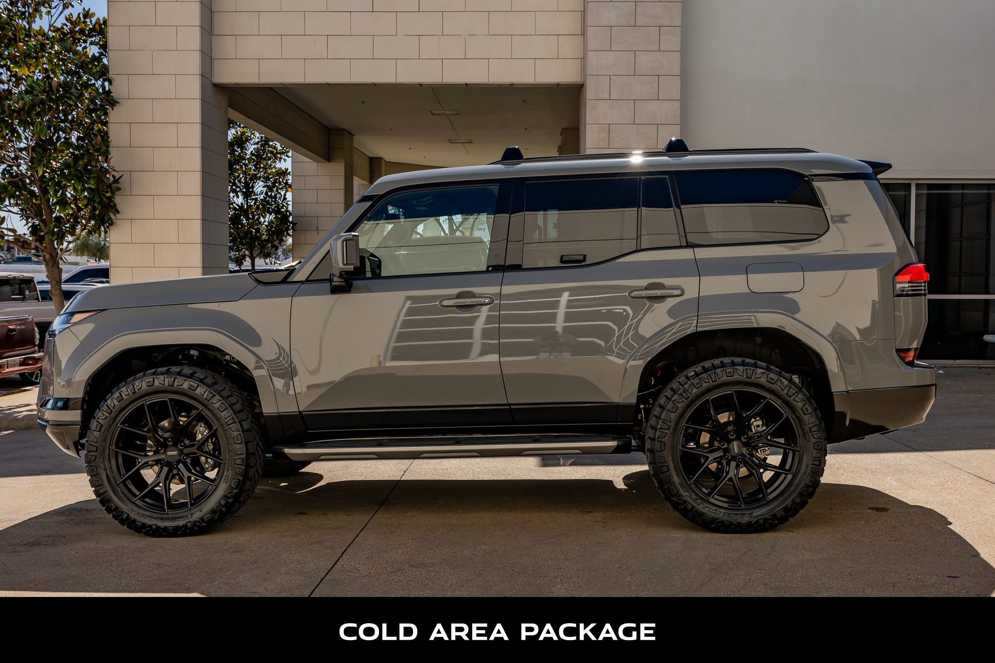 Used 2026 Lexus GX 550 w/ Accessory Package (2T) image 6