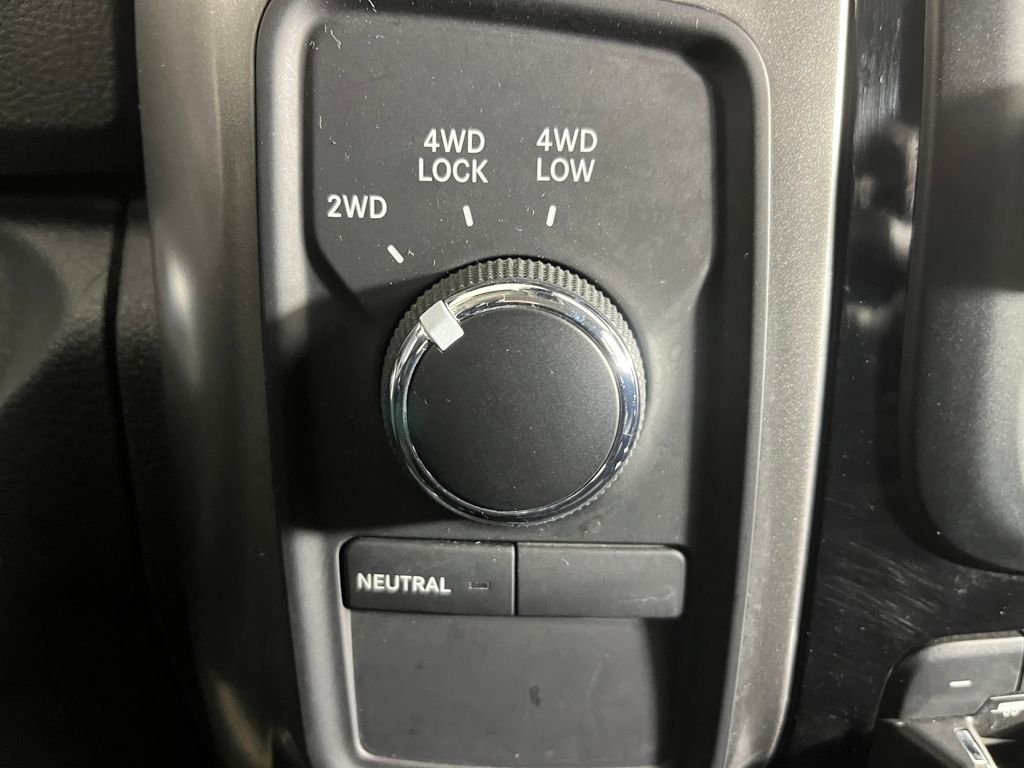 Used 2018 RAM 2500 Laramie w/ Sport Appearance Group image 26