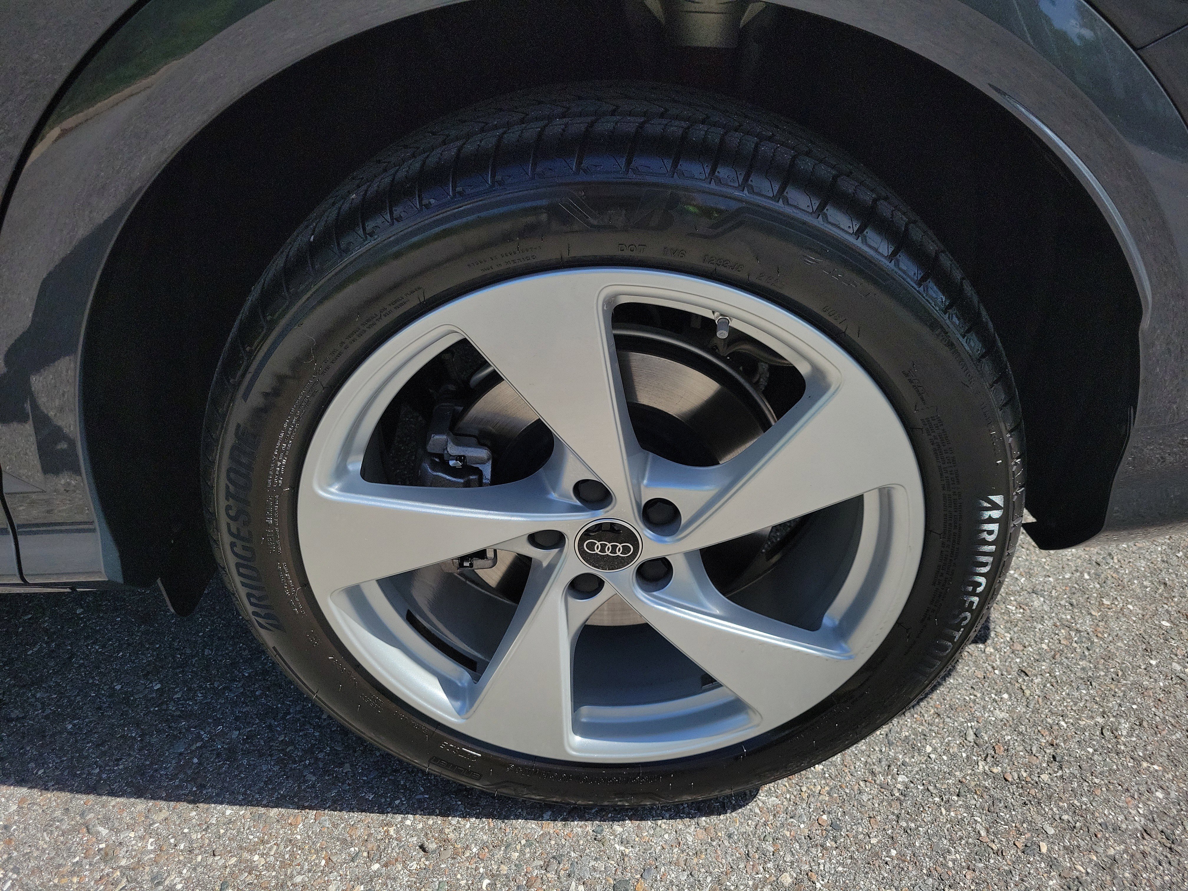 Certified 2025 Audi Q5 Prestige image 34