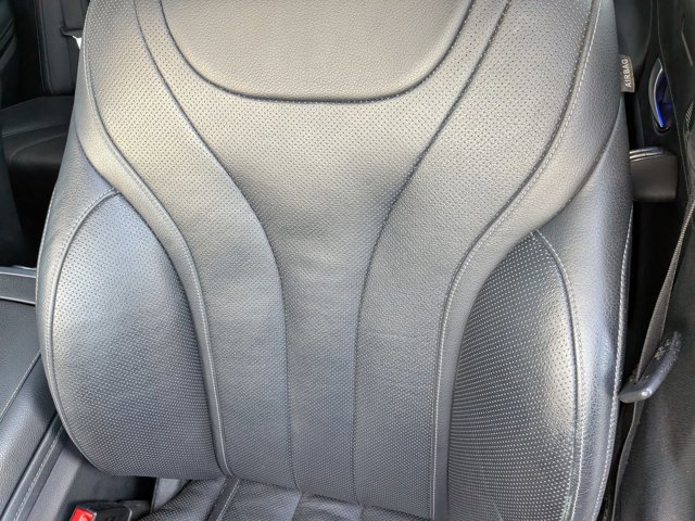 Used 2017 Mercedes-Benz S 550 4MATIC Sedan image 16