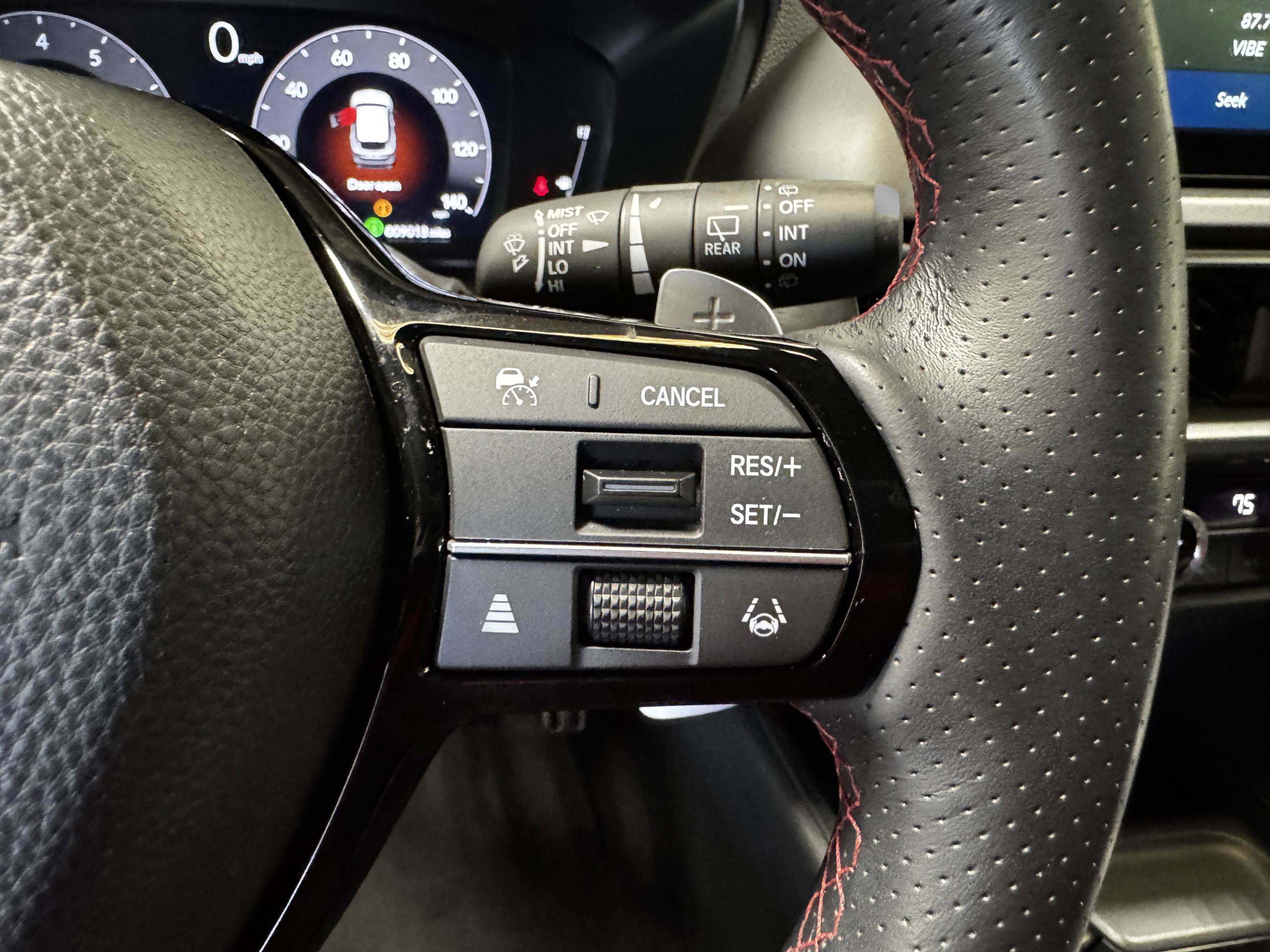 Certified 2025 Acura ADX A-Spec image 19