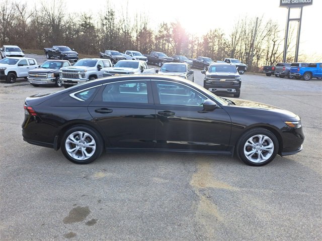 Used 2025 Honda Accord LX image 6