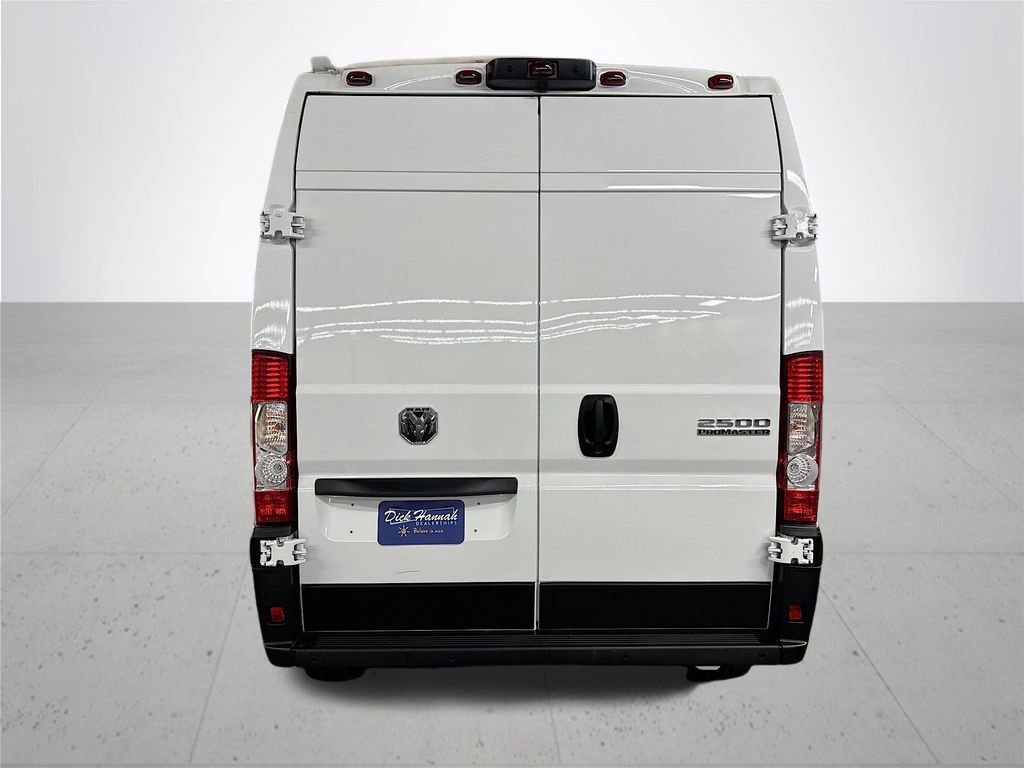 New 2026 RAM ProMaster 2500 w/ Quick Order Package 22G SLT image 7