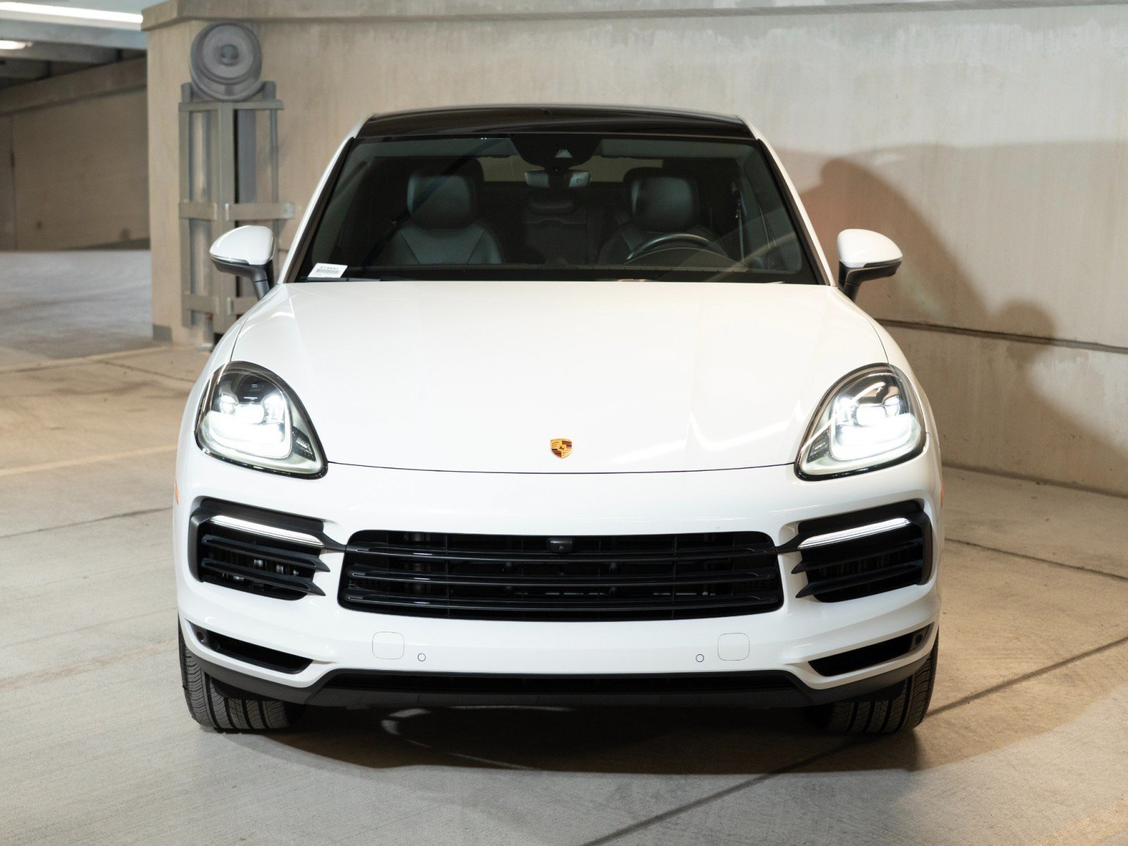 Certified 2023 Porsche Cayenne Coupe AWD/4WD image 6
