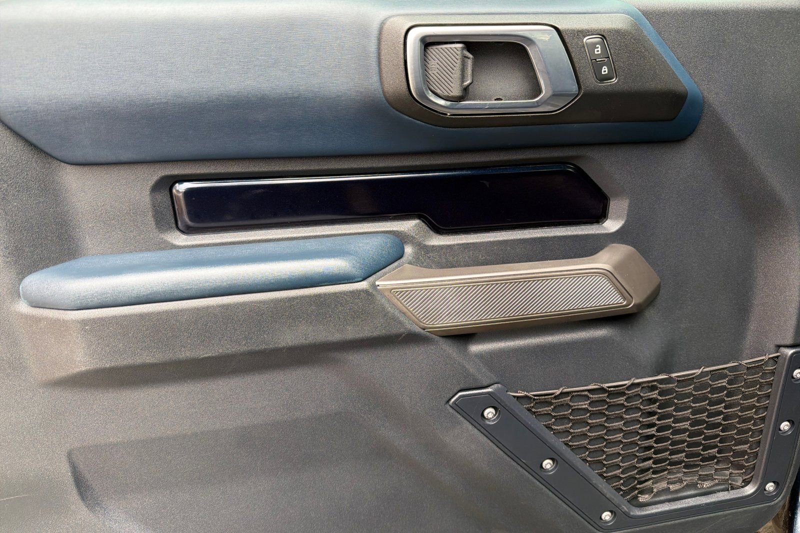 Used 2021 Ford Bronco Outer Banks image 11