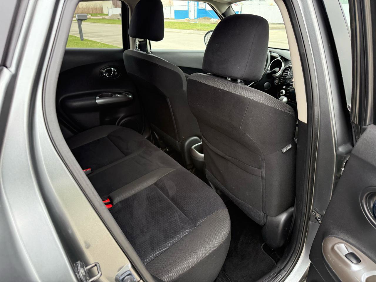 Used 2012 Nissan Juke SV image 21